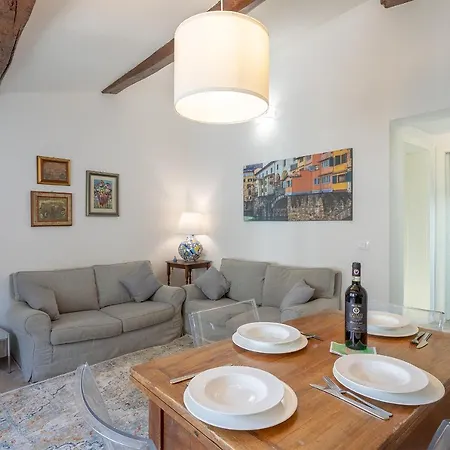 Piazza Dei Rossi Due View Apartment