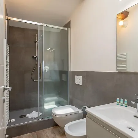 Piazza Dei Rossi Due View