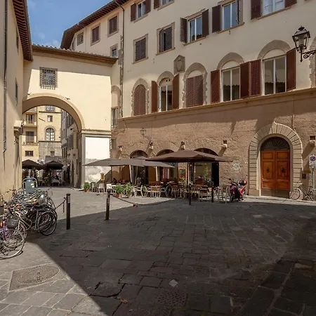 Piazza Dei Rossi Due View